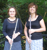 Teresa & Kate at the 2010 Decorator Showhouse